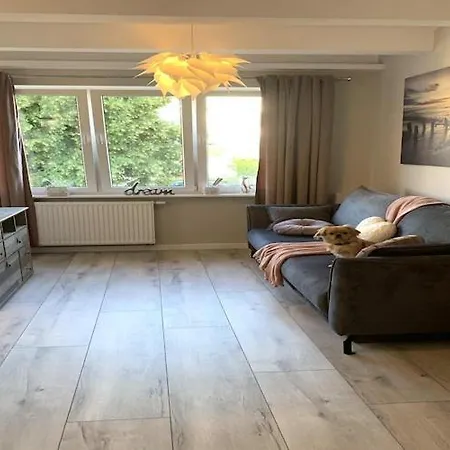 Apartment In Gdynia Near Baltic Beach, Cleaning Included *