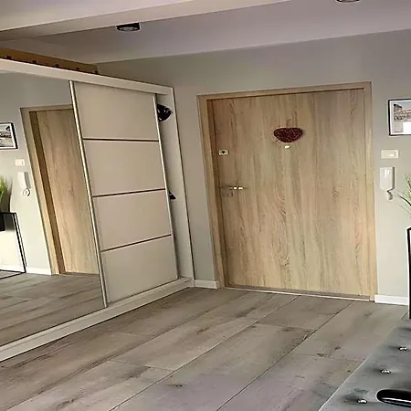 In Gdynia Near Baltic Beach, Cleaning Included Apartament
