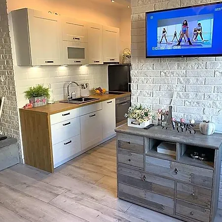 In Gdynia Near Baltic Beach, Cleaning Included Apartament