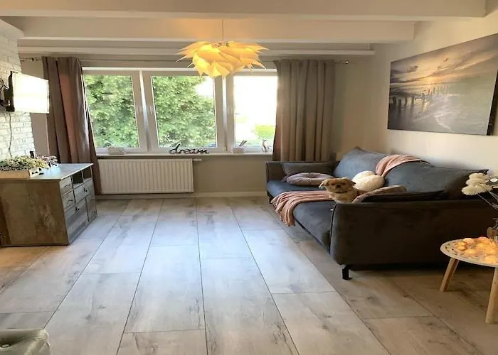 Appartamento In Gdynia Near Baltic Beach, Cleaning Included *