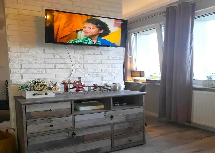 In Gdynia Near Baltic Beach, Cleaning Included Daire *